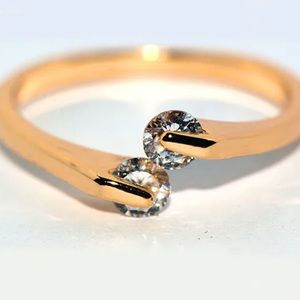 🆕 | 18K Gold Plated | Crystal Ring | Size 8